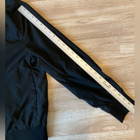 Bomber Jacket - Picture 5 of 5